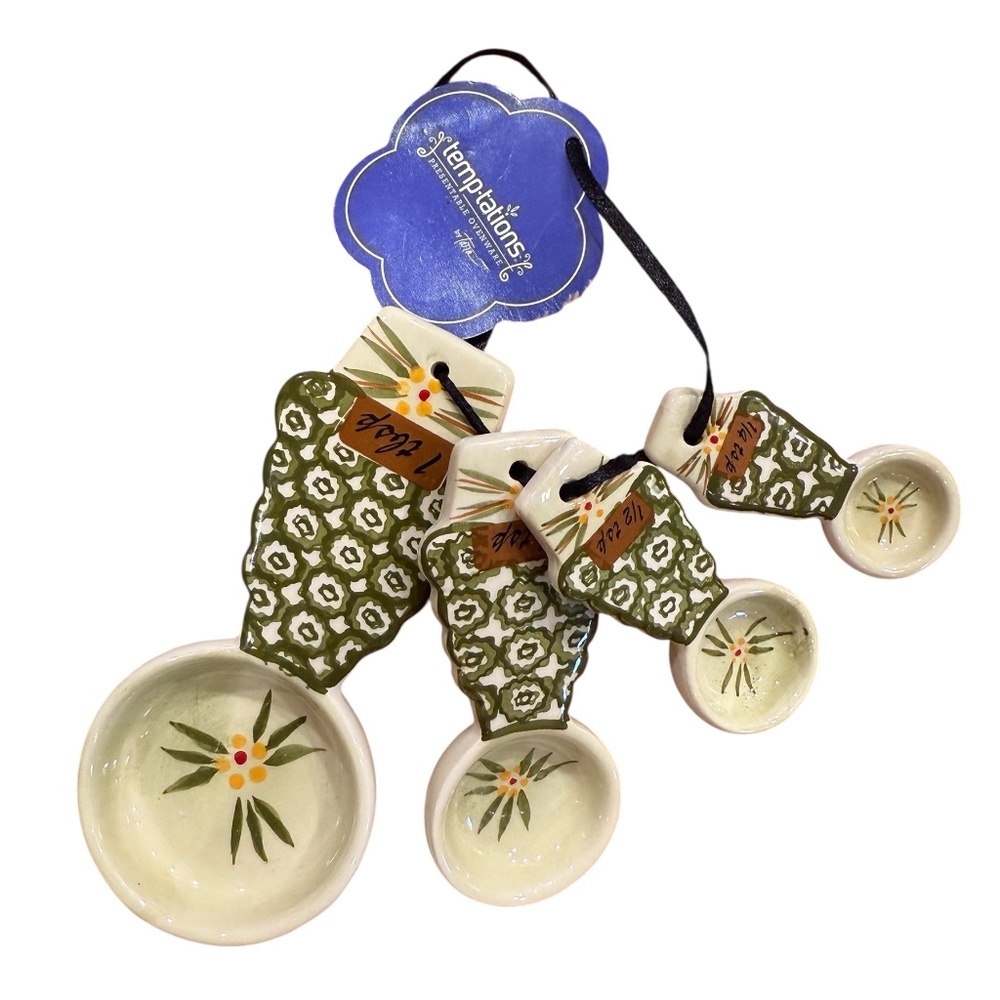 Temp-tations by Tara "Old World"  Ceramic Measuring Spoons